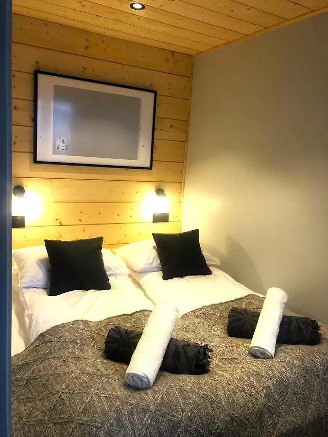 Base Camp Chamonix Vue Mont Blanc Centre Ville 0*,  France